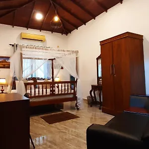 https://kandy-bliss-lounge.kandyhotelsnow.com
