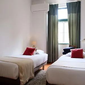 https://poets-privates.hotels-lisbon-portugal.com